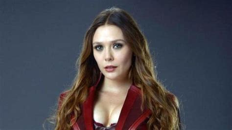 elizabeth olsen boobs|I’m the only one with a cleavage, says Avengers star Elizabeth Olsen。